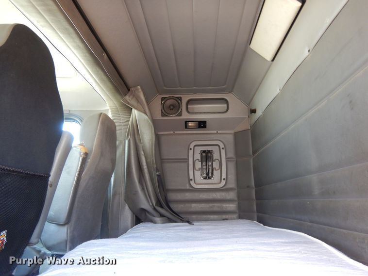 image for item DJ7490 2007 Peterbilt 378  crane truck