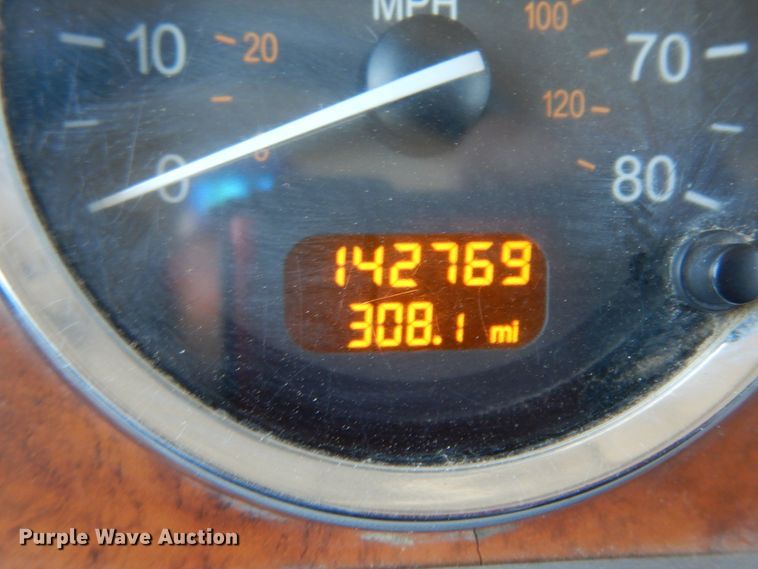 image for item DJ7490 2007 Peterbilt 378  crane truck