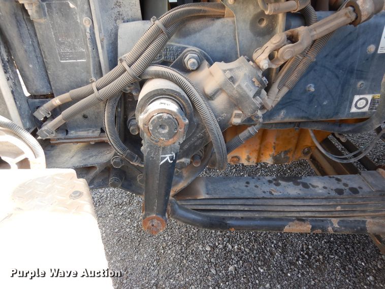 image for item DJ7490 2007 Peterbilt 378  crane truck