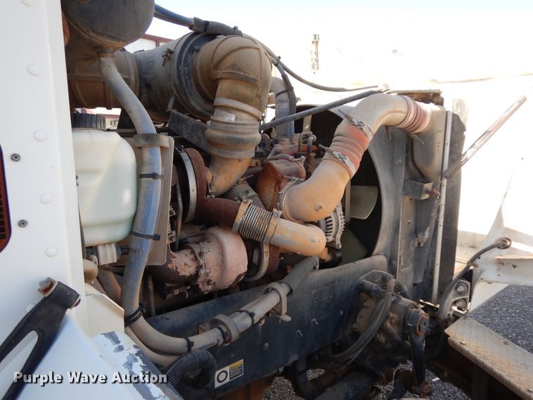 image for item DJ7490 2007 Peterbilt 378  crane truck