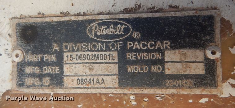 image for item DJ7490 2007 Peterbilt 378  crane truck