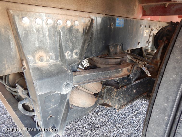 image for item DJ7491 2014 Peterbilt 365  crane truck