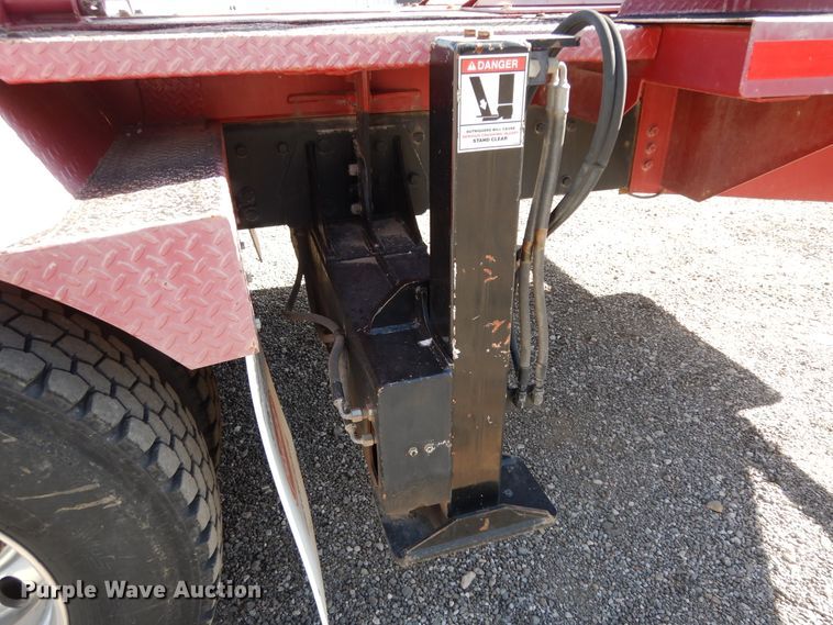 image for item DJ7491 2014 Peterbilt 365  crane truck