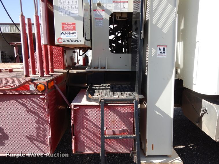 image for item DJ7491 2014 Peterbilt 365  crane truck