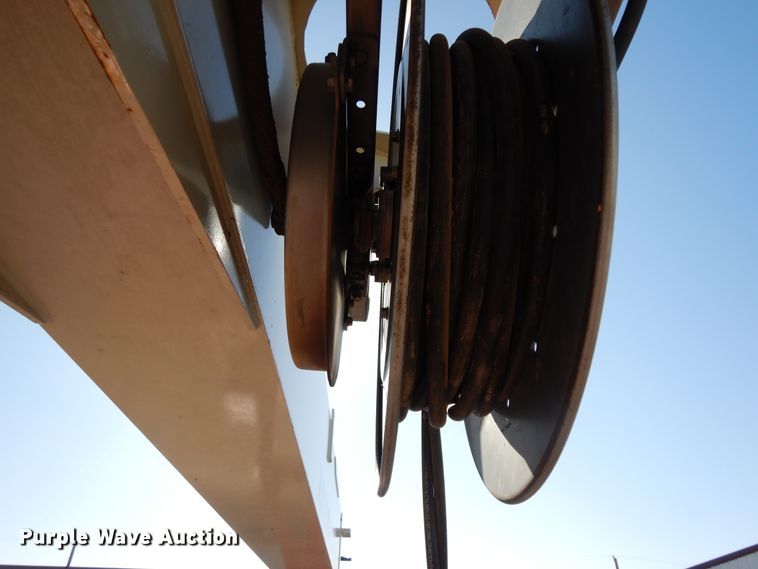 image for item DJ7491 2014 Peterbilt 365  crane truck