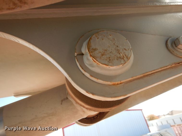 image for item DJ7491 2014 Peterbilt 365  crane truck