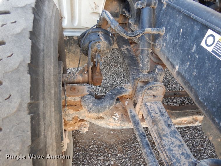 image for item DJ7491 2014 Peterbilt 365  crane truck