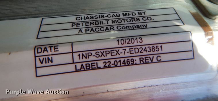 image for item DJ7491 2014 Peterbilt 365  crane truck