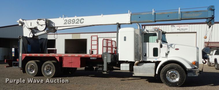 image for item DJ7492 2016 Peterbilt 365  crane truck