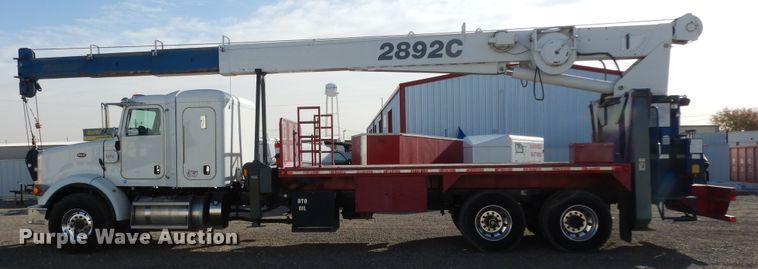 image for item DJ7492 2016 Peterbilt 365  crane truck