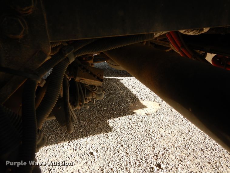 image for item DJ7492 2016 Peterbilt 365  crane truck