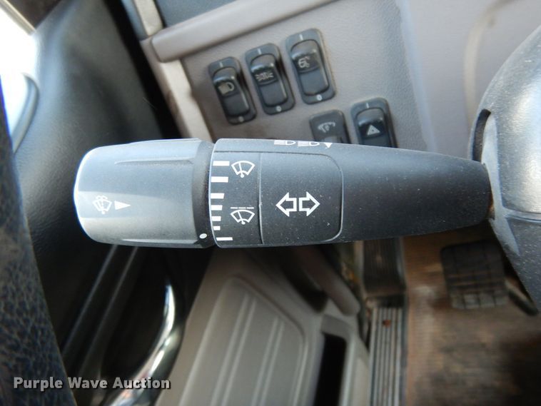 image for item DJ7492 2016 Peterbilt 365  crane truck