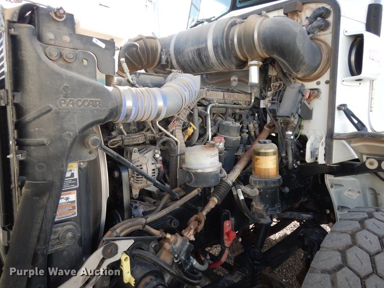 image for item DJ7492 2016 Peterbilt 365  crane truck