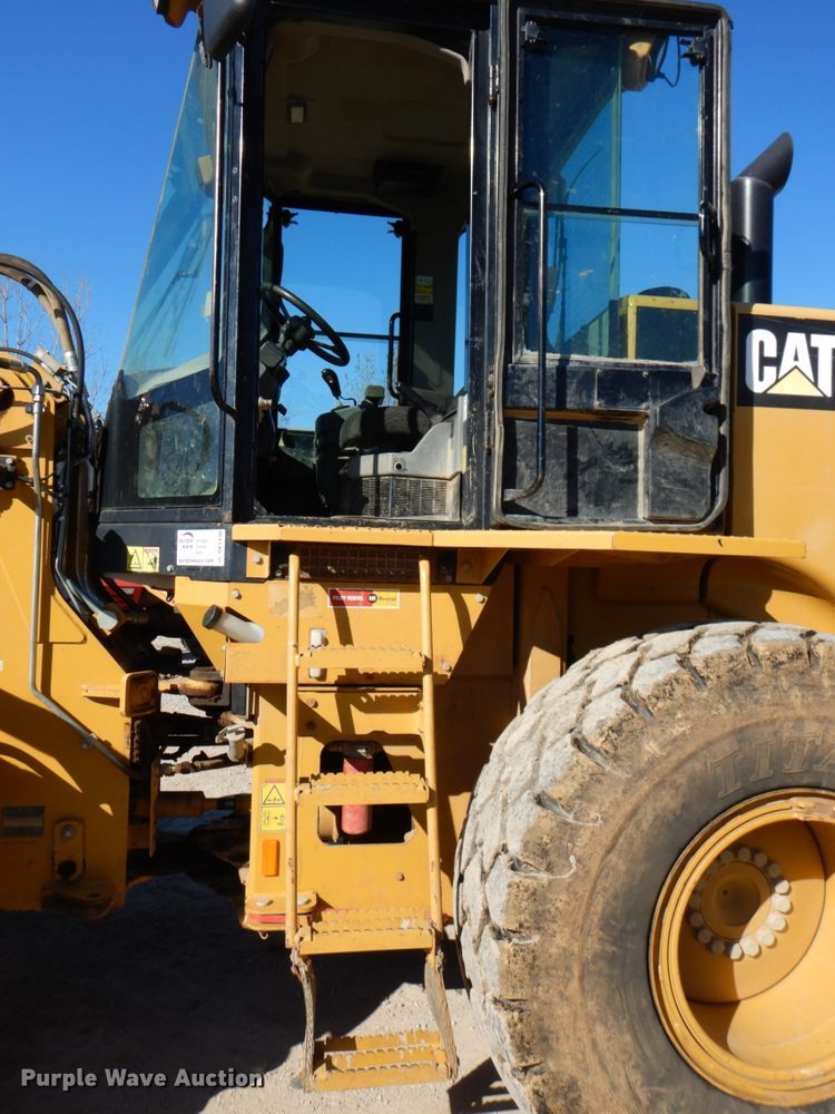 image for item DK1430 2010 Caterpillar 924H  wheel loader