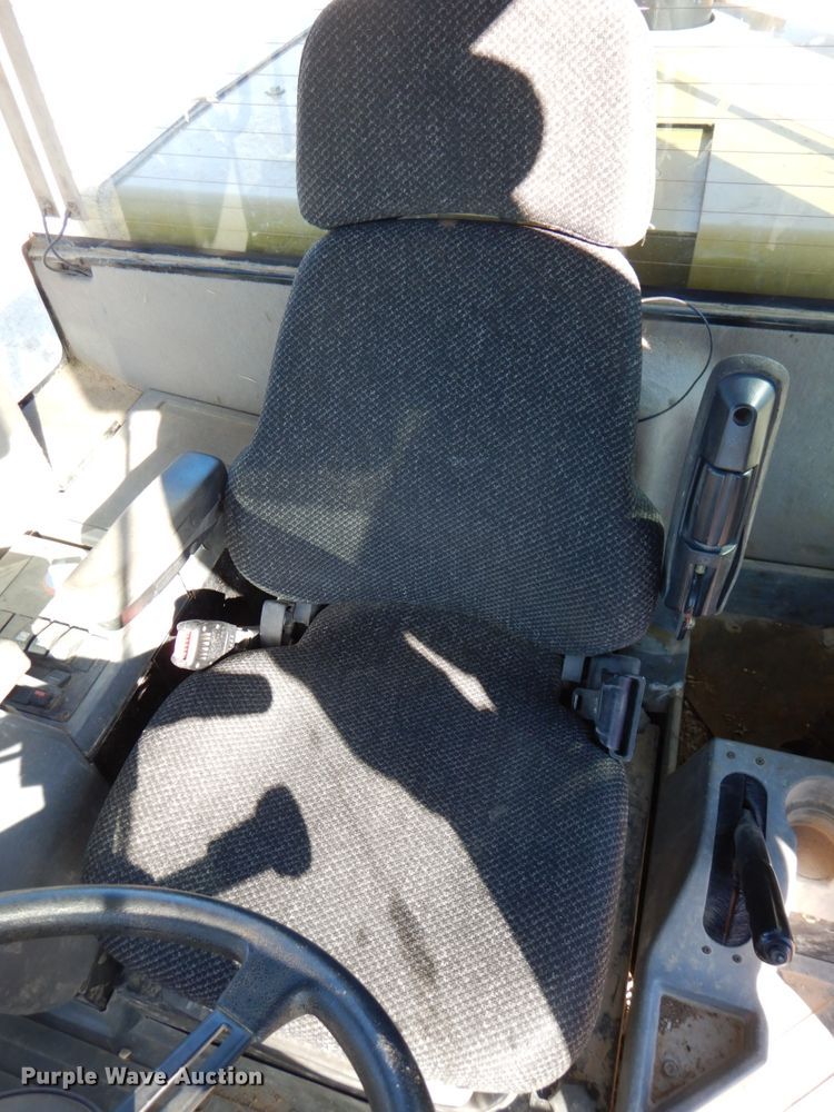 image for item DK1430 2010 Caterpillar 924H  wheel loader