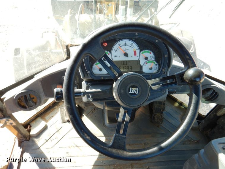 image for item DK1430 2010 Caterpillar 924H  wheel loader