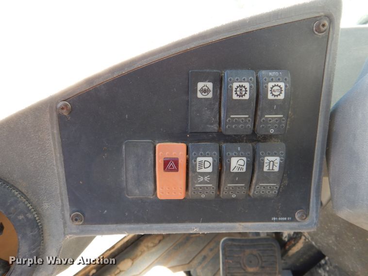 image for item DK1430 2010 Caterpillar 924H  wheel loader