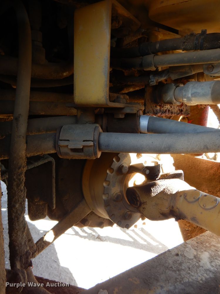 image for item DK1430 2010 Caterpillar 924H  wheel loader