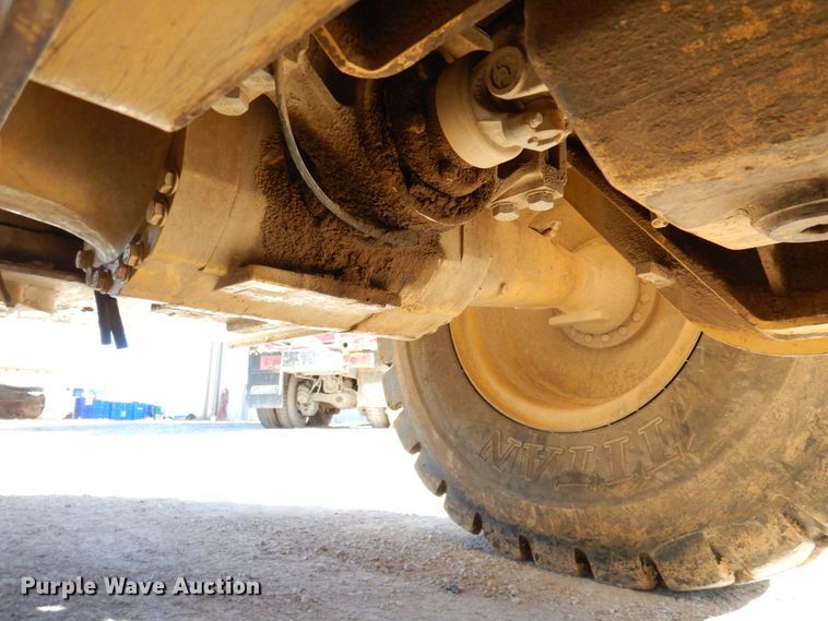 image for item DK1430 2010 Caterpillar 924H  wheel loader