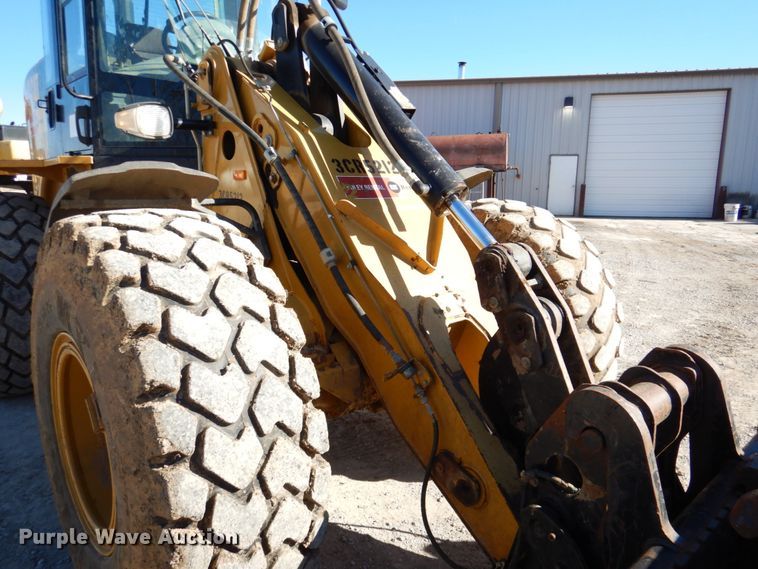 image for item DK1430 2010 Caterpillar 924H  wheel loader