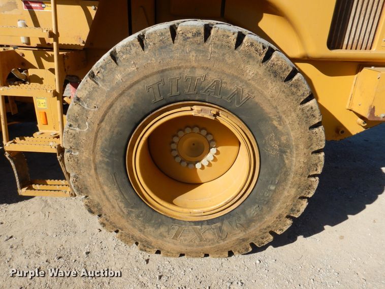 image for item DK1430 2010 Caterpillar 924H  wheel loader