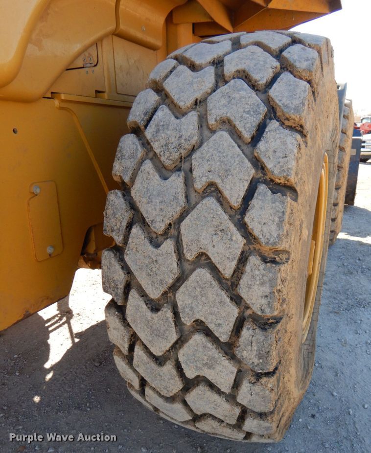 image for item DK1430 2010 Caterpillar 924H  wheel loader