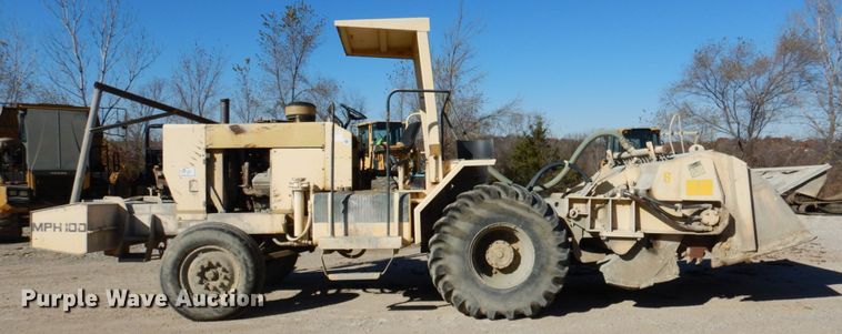 image for item DK1432 1999 Bomag MPH100R  recycler