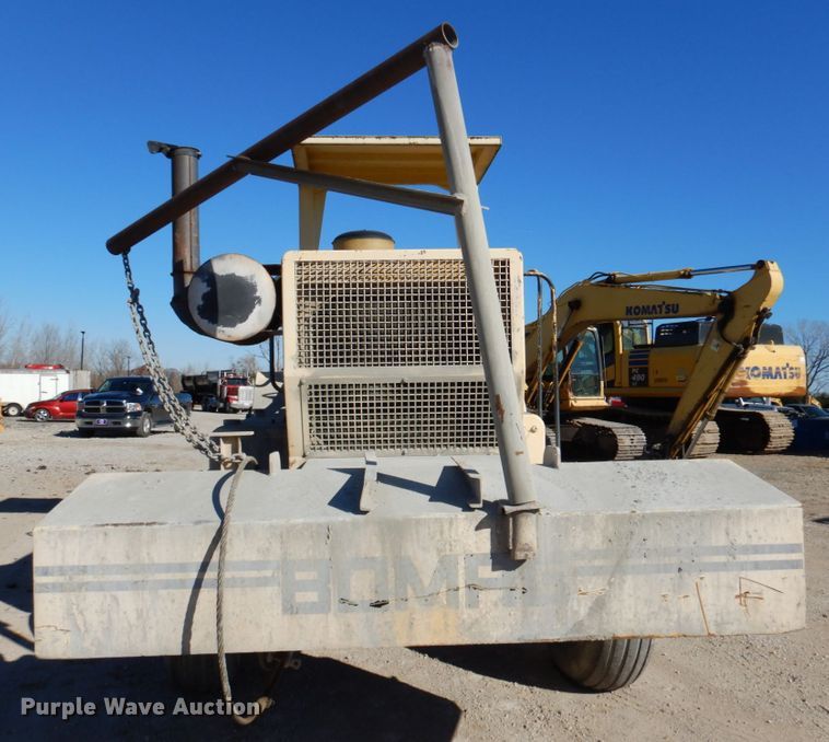 image for item DK1432 1999 Bomag MPH100R  recycler