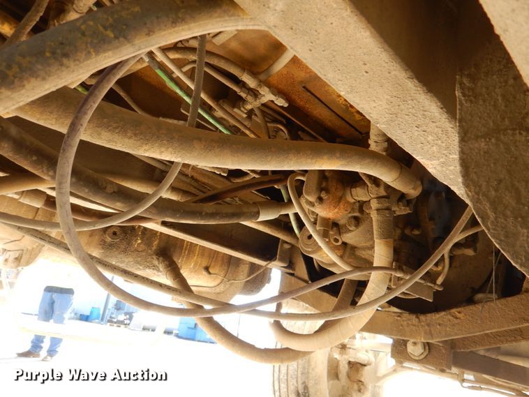 image for item DK1432 1999 Bomag MPH100R  recycler