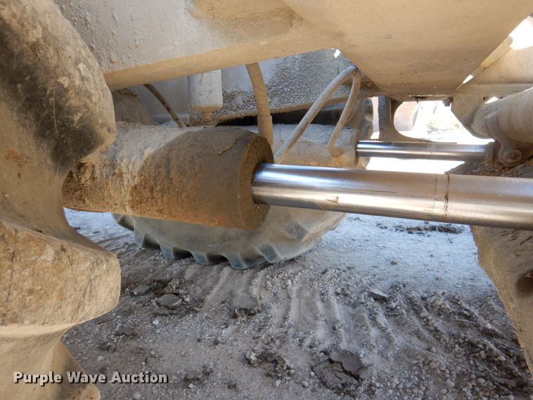 image for item DK1432 1999 Bomag MPH100R  recycler