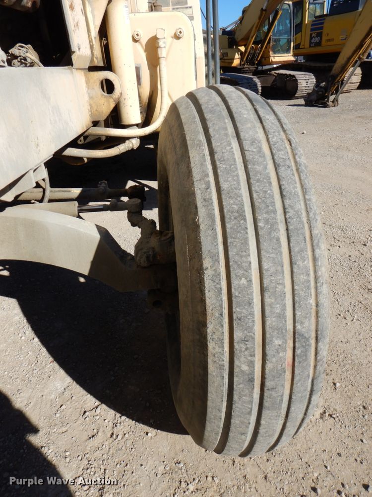 image for item DK1432 1999 Bomag MPH100R  recycler