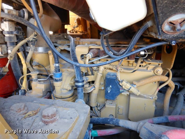 image for item DK1433 2008 Caterpillar 953D  track loader