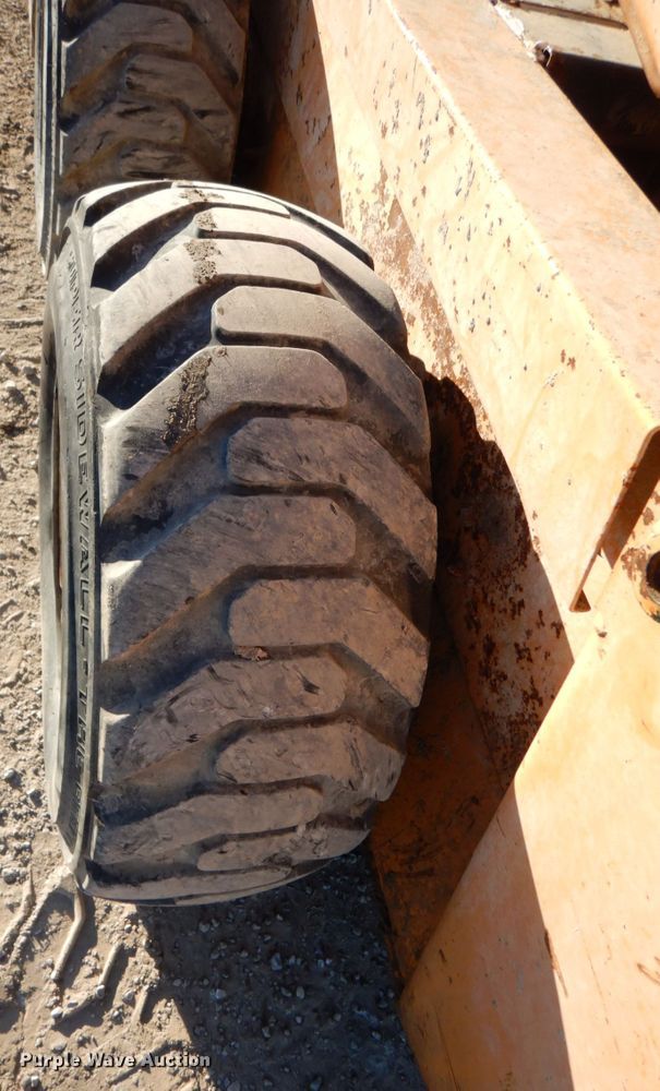 image for item DK1441 2001 Case 1845C  skid steer loader