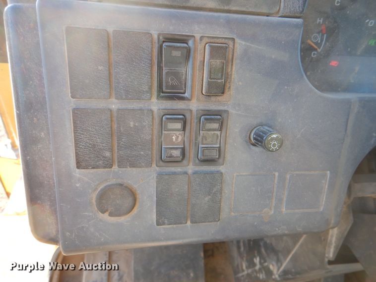 image for item DK1444 2006 Komatsu HM300-1  haul truck