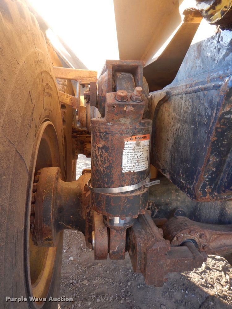 image for item DK1444 2006 Komatsu HM300-1  haul truck