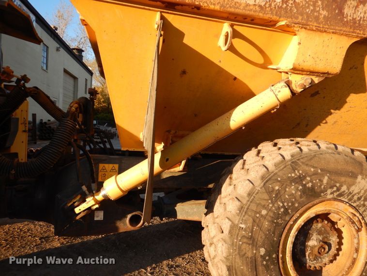 image for item DK1444 2006 Komatsu HM300-1  haul truck