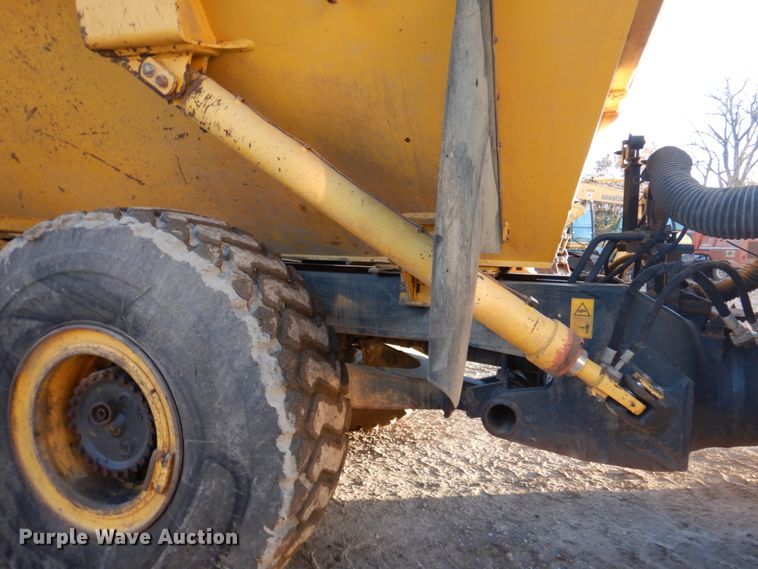 image for item DK1444 2006 Komatsu HM300-1  haul truck