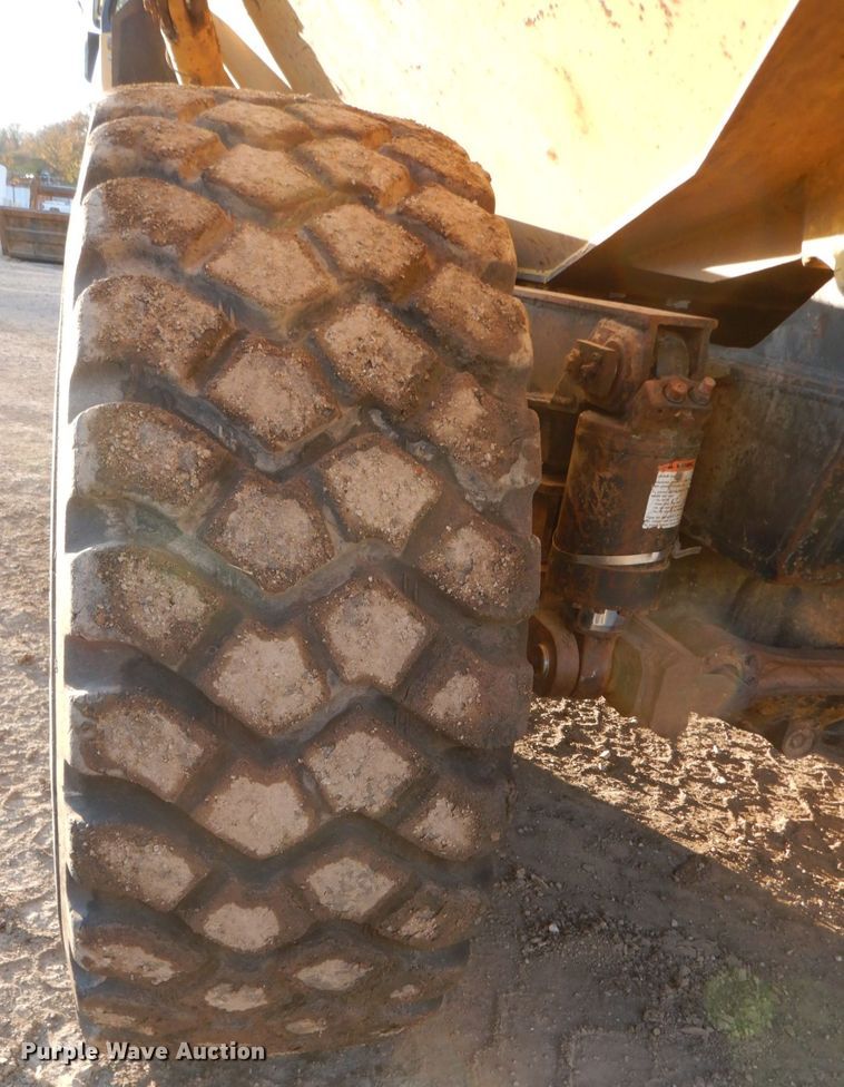 image for item DK1444 2006 Komatsu HM300-1  haul truck