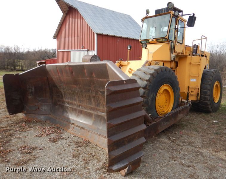 image for item DK1446 Clark 280C  dozer