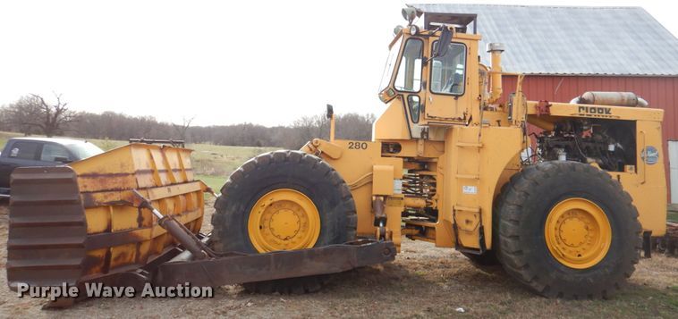 image for item DK1446 Clark 280C  dozer
