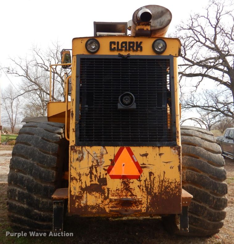 image for item DK1446 Clark 280C  dozer