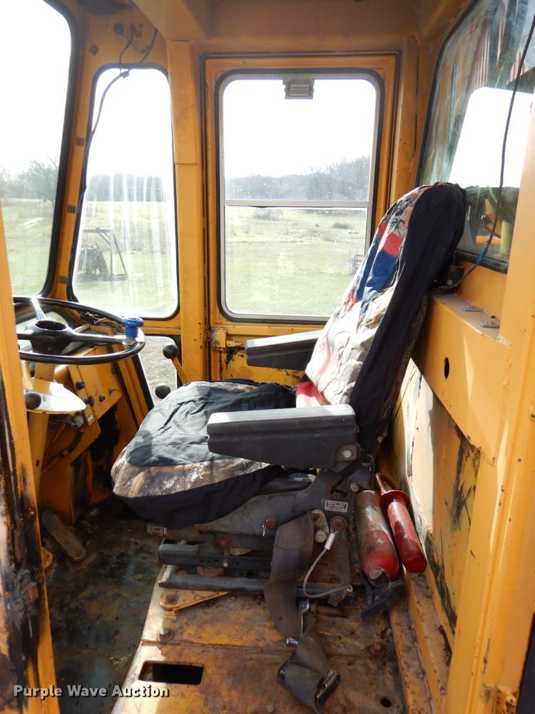 image for item DK1446 Clark 280C  dozer