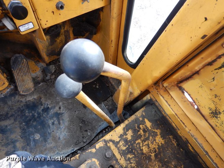 image for item DK1446 Clark 280C  dozer