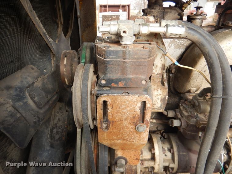 image for item DK1446 Clark 280C  dozer