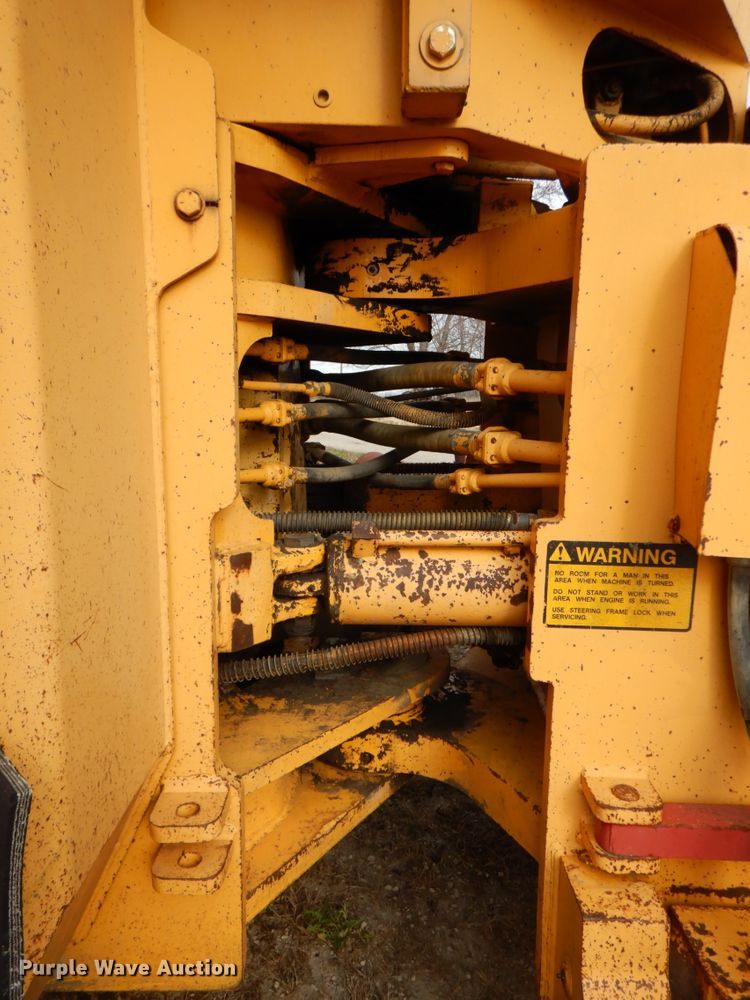 image for item DK1446 Clark 280C  dozer