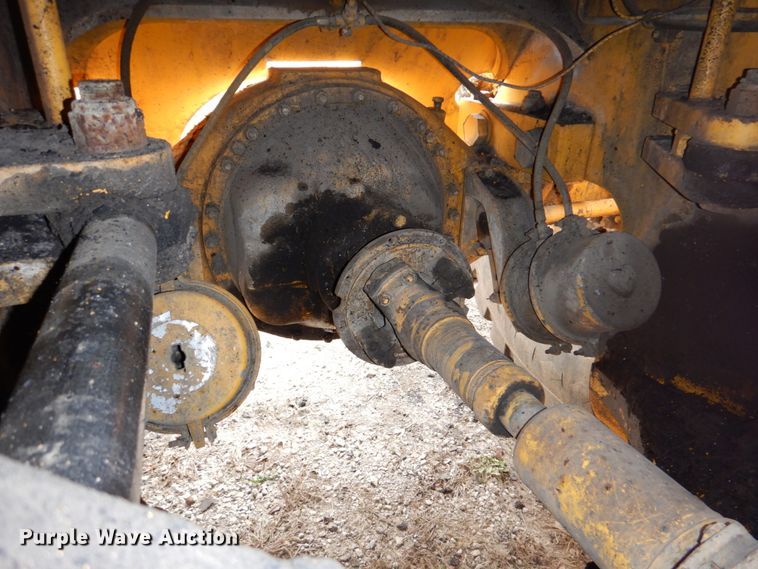 image for item DK1446 Clark 280C  dozer