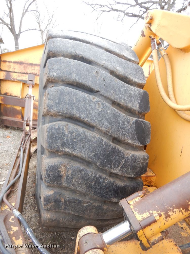 image for item DK1446 Clark 280C  dozer