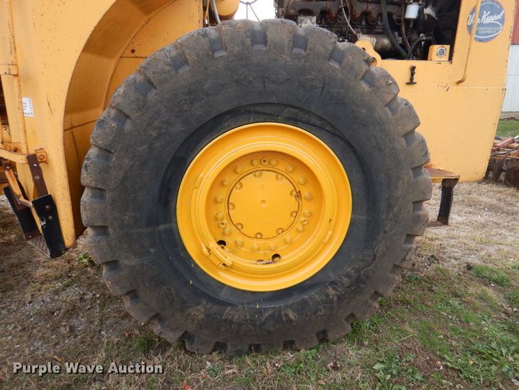 image for item DK1446 Clark 280C  dozer
