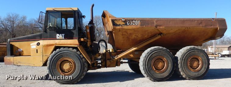 image for item DK1462 1998 Caterpillar D300E  haul truck