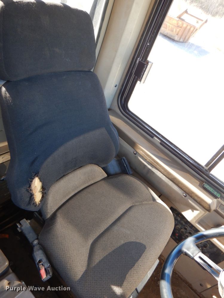 image for item DK1462 1998 Caterpillar D300E  haul truck